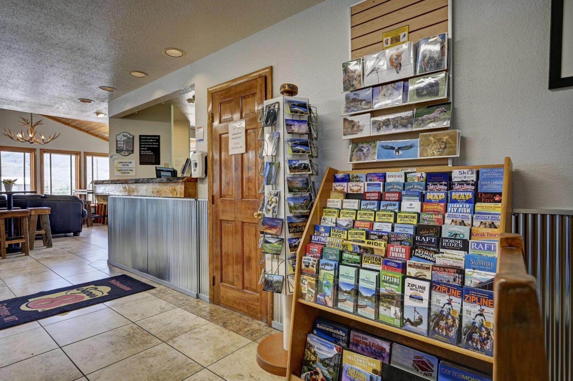 Super 8 By Wyndham Gardiner/Yellowstone Park Area מראה חיצוני תמונה